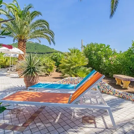 Villa Con Vista - Tosca Casa Leonardi